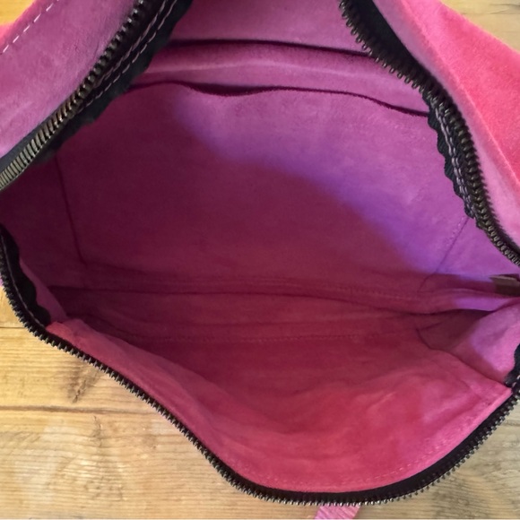 Parker Thatch Pink Suede Sling Crossbody Bag with Red Accent - Picture 3 of 9